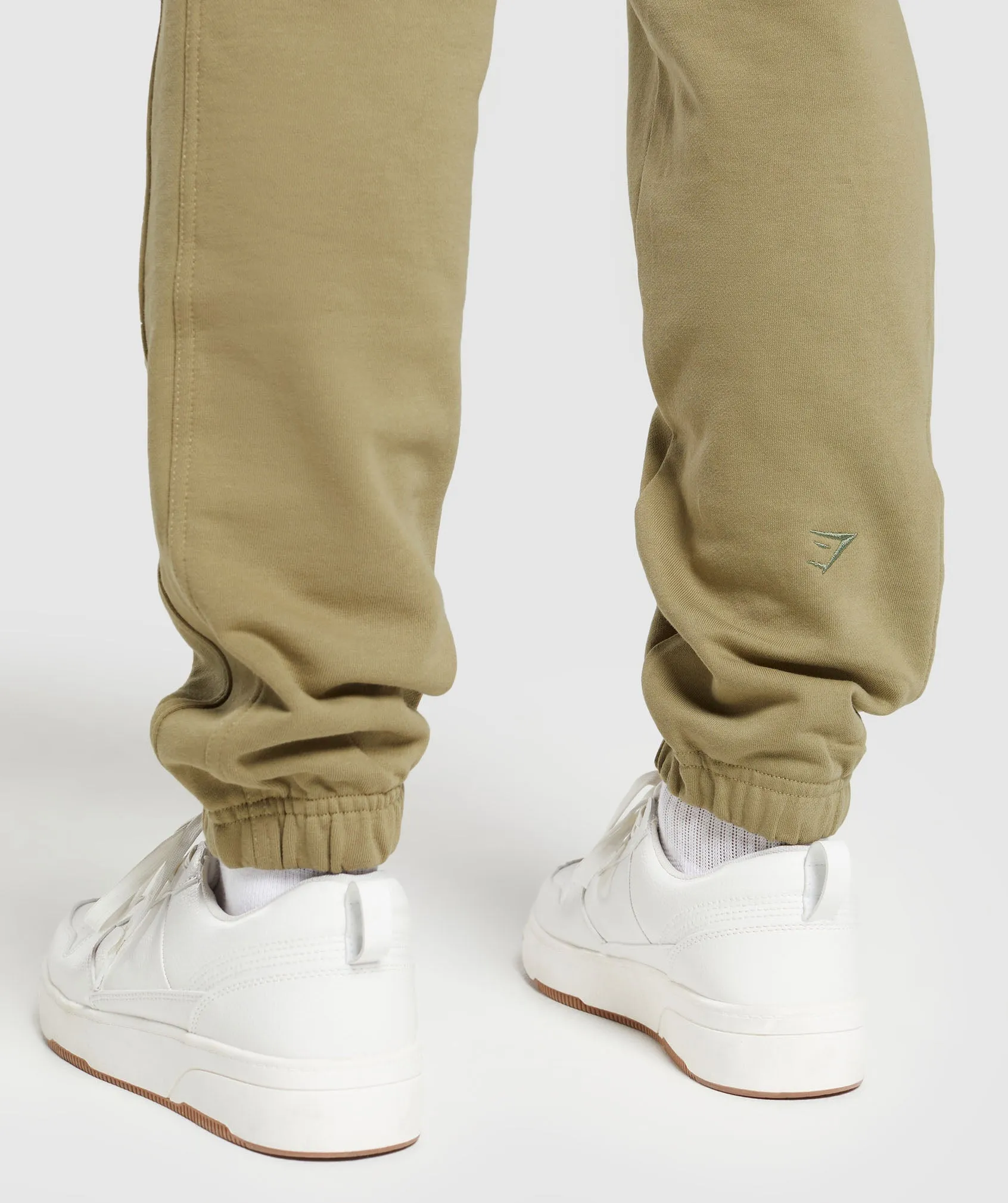Gymshark Rest Day Essentials Joggers - Troop Green