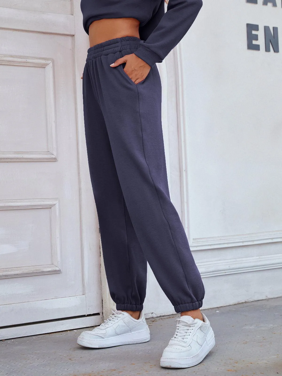 Outdoor Staple Elastic Waist Joggers