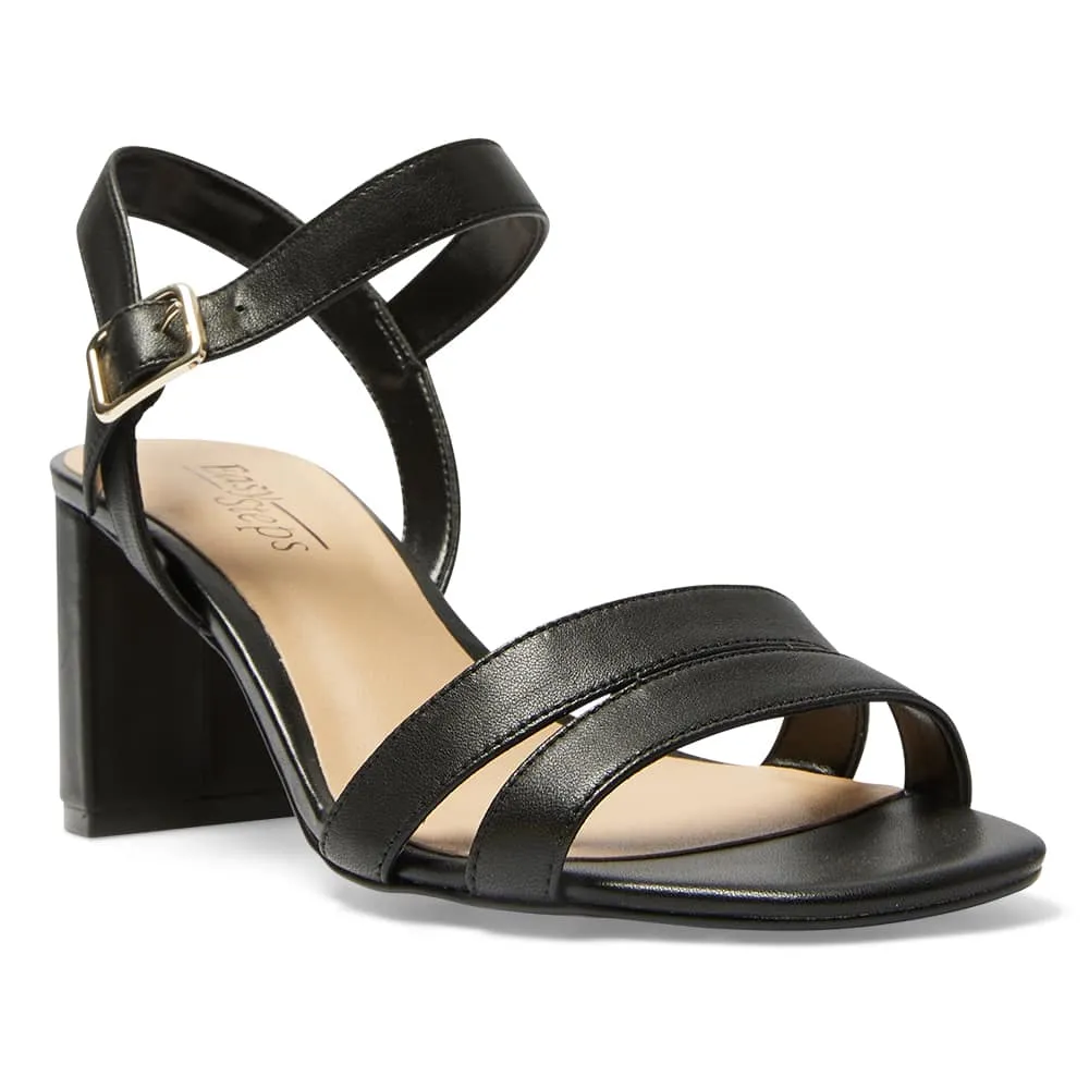 Utopia Heel in Black Leather