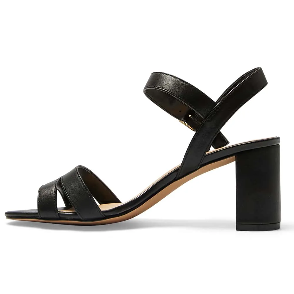 Utopia Heel in Black Leather